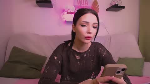 Emma online show from January 31, 2025, 5:09 am