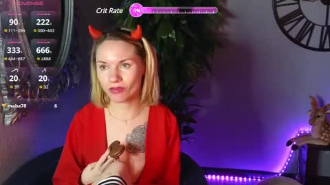 Snapshot of emmalarkins chatting on February 14, 2025, 12:14 pm Emma online show from February 14, 2025, 12:14 pm