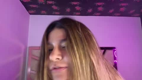 Emma online show from February 24, 2025, 1:42 pm