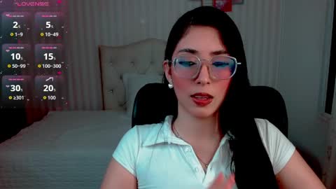 Emmas Room online show from April 9, 2026, 12:21 am