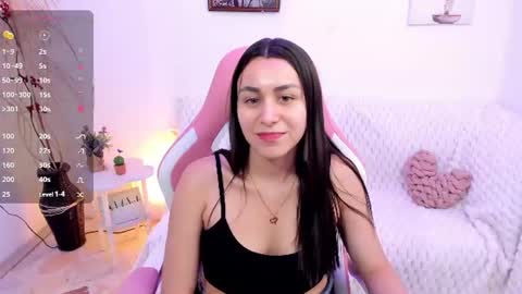 Snapshot of emmamyers_ chatting on June 11, 2026, 9:02 pm Emma online show from June 11, 2026, 9:02 pm