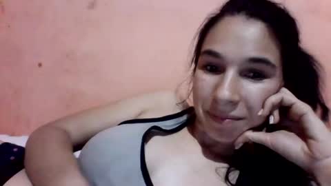 Snapshot of emmaryve chatting on February 15, 2026, 5:53 pm Emma online show from February 15, 2026, 5:53 pm