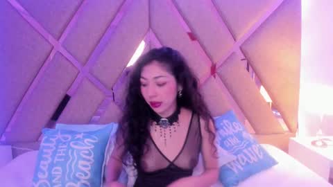 Emma online show from September 25, 2025, 1:48 pm