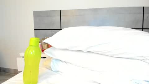  Emma  online show from January 25, 2025, 5:18 am