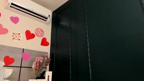  Emma  online show from February 17, 2025, 5:14 am