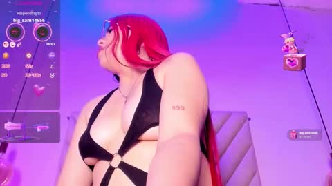 Snapshot of emmaswift1 chatting on February 6, 2026, 2:16 am Emma online show from February 6, 2026, 2:16 am