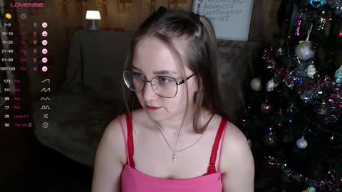 Snapshot of emmatiny chatting on December 30, 2024, 3:02 pm Mia online show from December 30, 2024, 3:02 pm