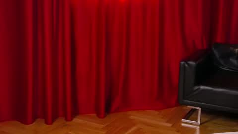 Snapshot of emmelyn_ chatting on June 9, 2026, 4:46 am Emm online show from June 9, 2026, 4:46 am