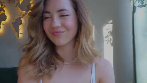 Miss Emmi online show from February 19, 2025, 10:01 am