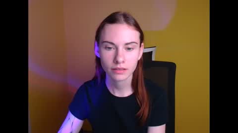 Emmi online show from March 9, 2025, 12:53 am