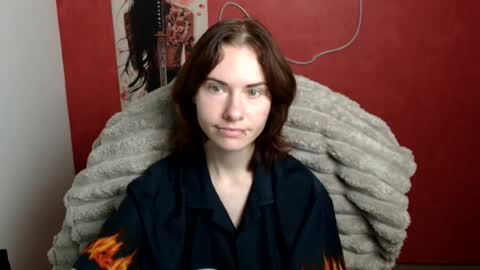Emmi online show from July 15, 2026, 5:34 am
