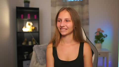 Emmie online show from May 6, 2026, 12:54 pm