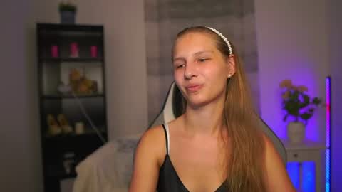Emmie online show from June 26, 2026, 6:56 pm