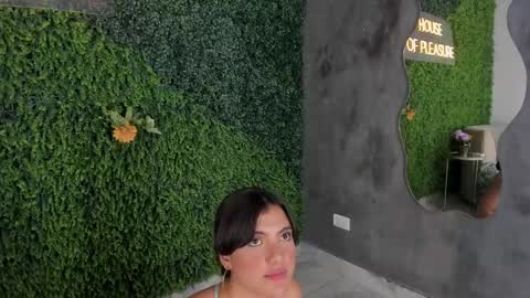 Emmiily online show from February 17, 2025, 10:58 pm