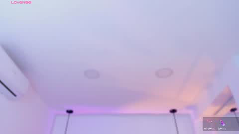 Snapshot of emmiily_z chatting on June 11, 2026, 2:53 am Emmiily online show from June 11, 2026, 2:53 am