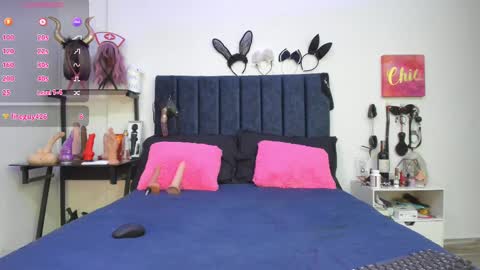 Snapshot of emmily_giraldo chatting on February 27, 2025, 2:54 pm online show from February 27, 2025, 2:54 pm