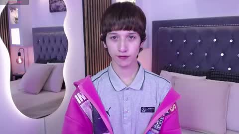 Snapshot of emmo_boy chatting on May 8, 2026, 8:36 pm SERGIO online show from May 8, 2026, 8:36 pm