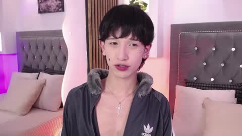 Snapshot of emmo_boy chatting on June 8, 2026, 8:20 pm SERGIO online show from June 8, 2026, 8:20 pm