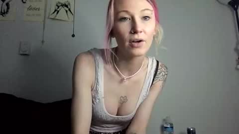 emmwarr1514 online show from March 3, 2026, 12:44 pm