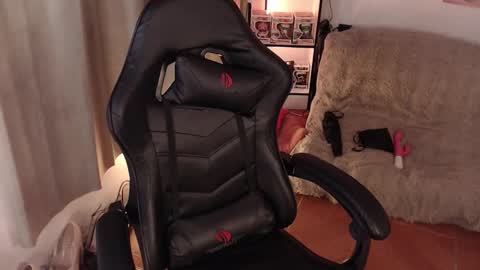 Emmy Ruiz - independent model online show from February 23, 2026, 3:26 am