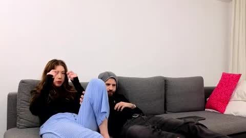 Snapshot of emmycb chatting on March 2, 2026, 11:33 pm Em online show from March 2, 2026, 11:33 pm