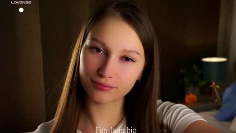 Emmy online show from November 16, 2025, 1:11 am