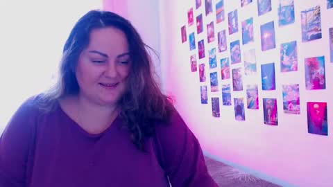 Snapshot of emmyxotty chatting on February 10, 2025, 10:09 am Emmy online show from February 10, 2025, 10:09 am