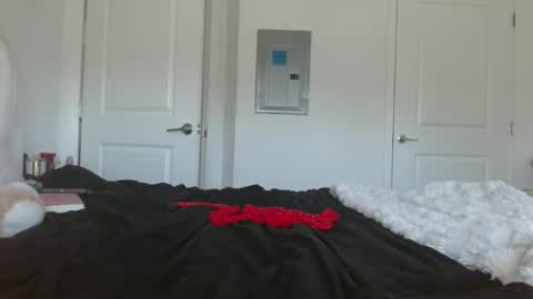 Emori Splash online show from January 8, 2026, 7:05 pm