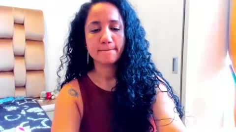 emperatriztapia online show from June 2, 2026, 7:16 pm