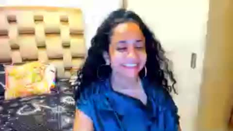 emperatriztapia online show from June 27, 2026, 12:59 am