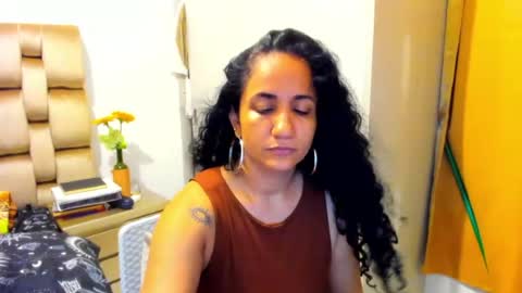emperatriztapia online show from July 24, 2026, 2:20 am