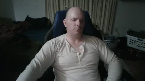 Snapshot of emsguy1 chatting on December 2, 2024, 4:53 am Matt online show from December 2, 2024, 4:53 am