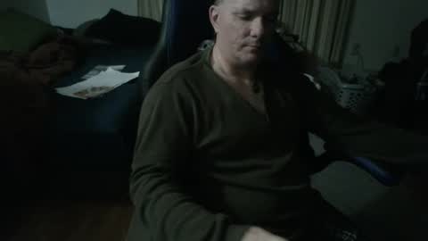 Snapshot of emsguy1 chatting on January 3, 2025, 6:33 am Matt online show from January 3, 2025, 6:33 am