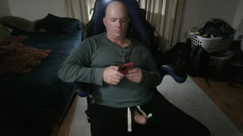 Snapshot of emsguy1 chatting on September 23, 2025, 4:15 am Matt online show from September 23, 2025, 4:15 am