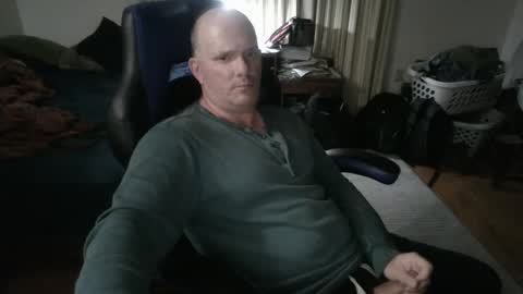 Snapshot of emsguy1 chatting on September 24, 2025, 3:54 am Matt online show from September 24, 2025, 3:54 am