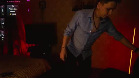 Snapshot of emveeboy96 chatting on January 16, 2026, 10:25 pm emveeboy96 online show from January 16, 2026, 10:25 pm