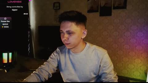 Snapshot of emveeboy96 chatting on March 22, 2026, 7:12 am emveeboy96 online show from March 22, 2026, 7:12 am