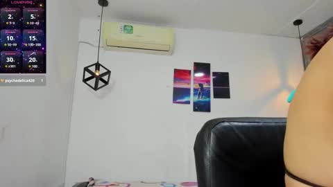 Emy online show from December 22, 2024, 3:11 am