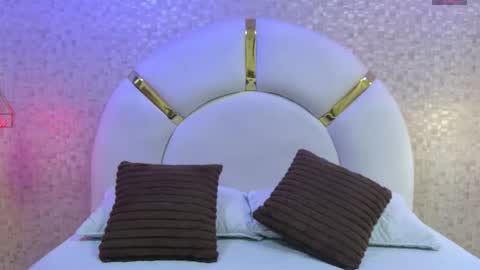 Snapshot of emy_rosse25 chatting on November 6, 2025, 11:33 am Emy online show from November 6, 2025, 11:33 am