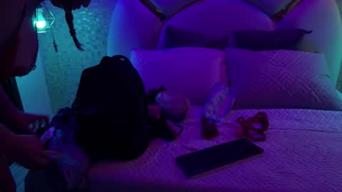 Snapshot of emy_rosse25 chatting on December 3, 2025, 11:41 am Emy online show from December 3, 2025, 11:41 am