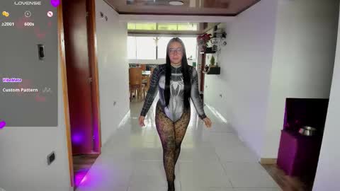 Im Emily would you like to help me reach 100  online show from February 5, 2026, 5:17 pm