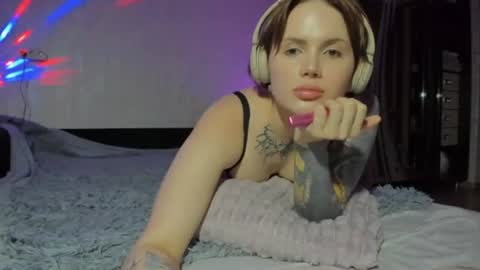emydeliro online show from July 21, 2026, 8:00 pm