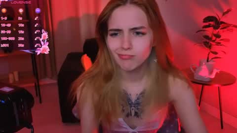 enchanted_bella online show from April 24, 2026, 2:19 pm
