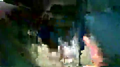 encormoi online show from January 18, 2026, 8:07 am