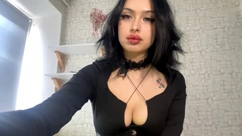  Paige   1st day here 3 online show from April 24, 2026, 11:12 am