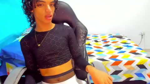 engel20042001 online show from December 22, 2024, 6:59 pm