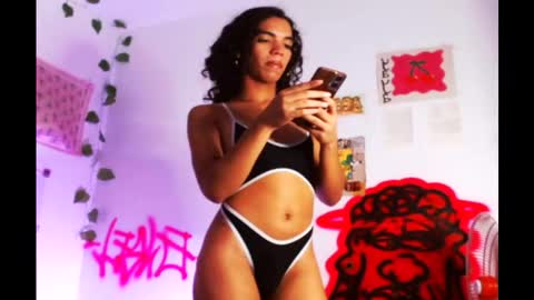 engel20042001 online show from November 14, 2025, 12:04 pm