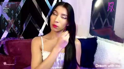 Snapshot of engel_rousex chatting on June 24, 2026, 7:24 pm Engel online show from June 24, 2026, 7:24 pm