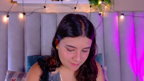  E N G E L  online show from October 4, 2025, 7:34 pm