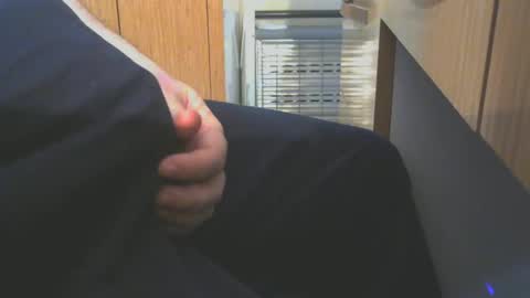 Snapshot of engin_83 chatting on December 13, 2025, 8:58 pm engin_83 online show from December 13, 2025, 8:58 pm